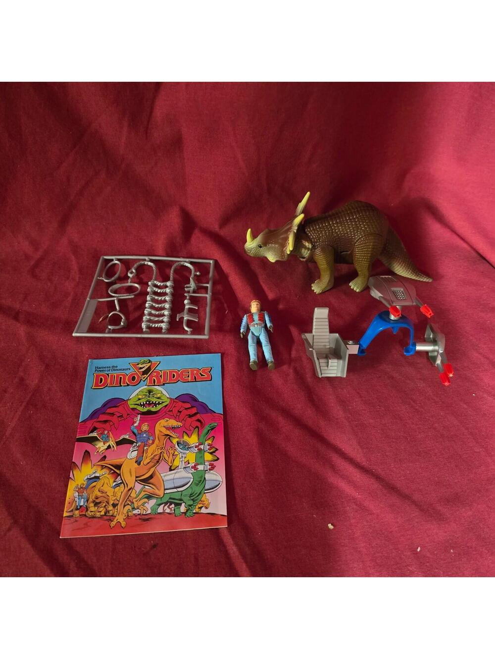 Vintage Dino-Riders Complete Styracosaurus w Turret Tyco 1987 Toys W Mini Comic